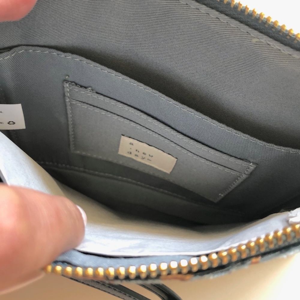 Classic Pouch Velvet Rose Gold & Blue Wristlet - Picture 3 of 3